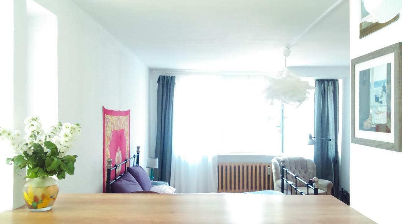 Apartament Pod Rozowa Swinka Apartment Warsaw Luaran gambar